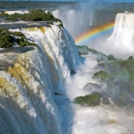 Hostel Damaris Porto Iguaçu Exterior foto