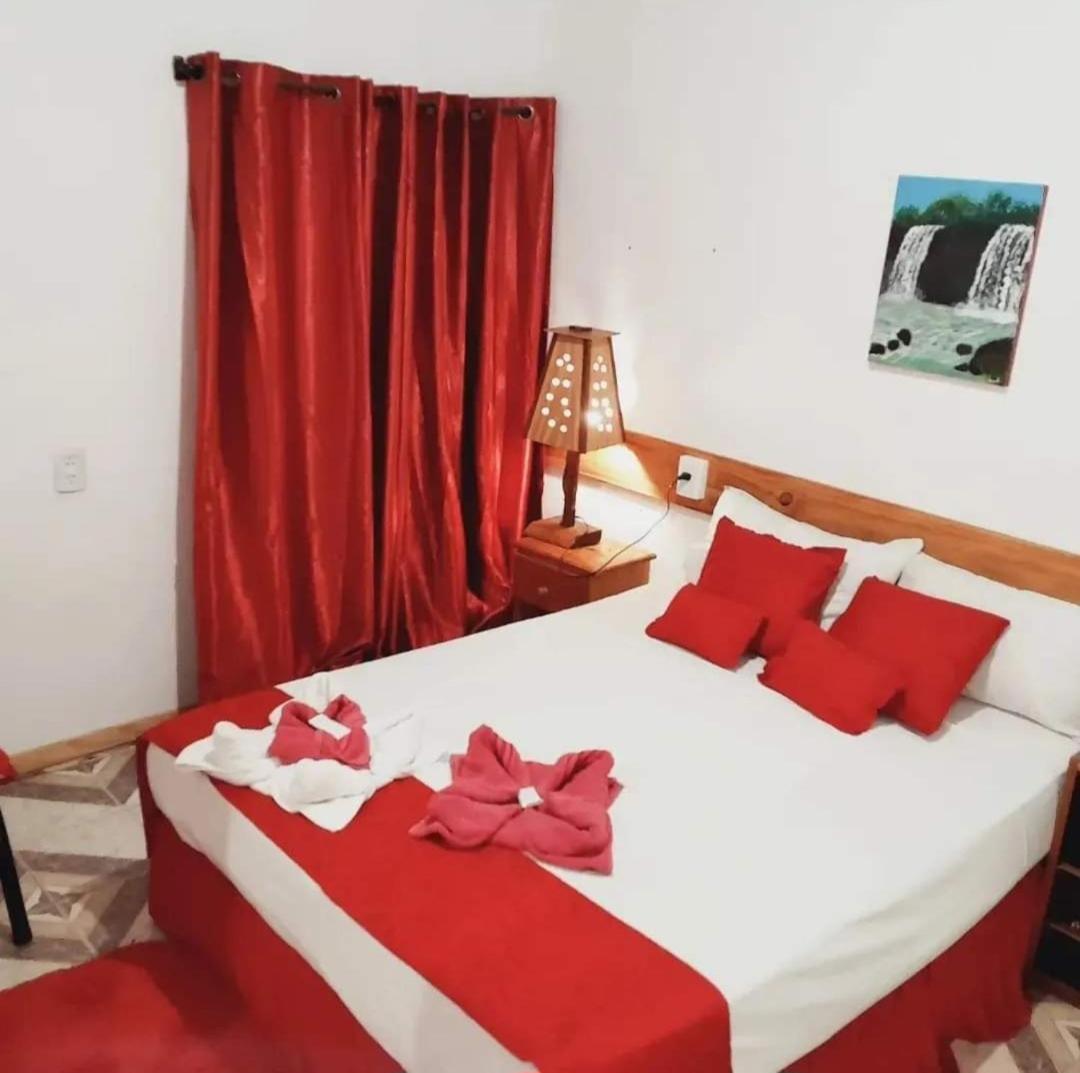 Hostel Damaris Porto Iguaçu Quarto foto