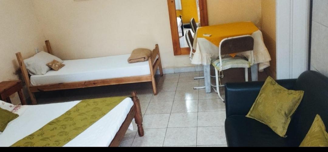 Hostel Damaris Porto Iguaçu Quarto foto